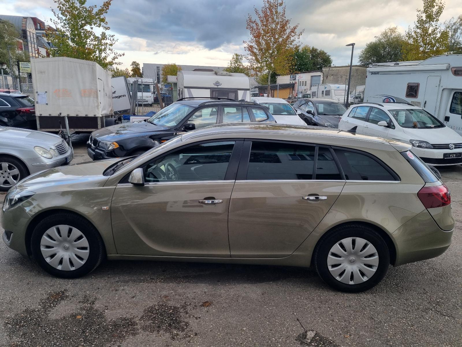 Opel Insignia 2015 — interior