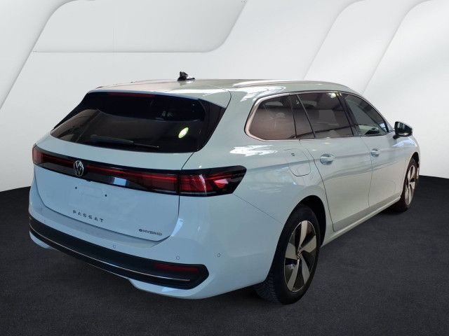 Volkswagen Passat Variant - Bild 3