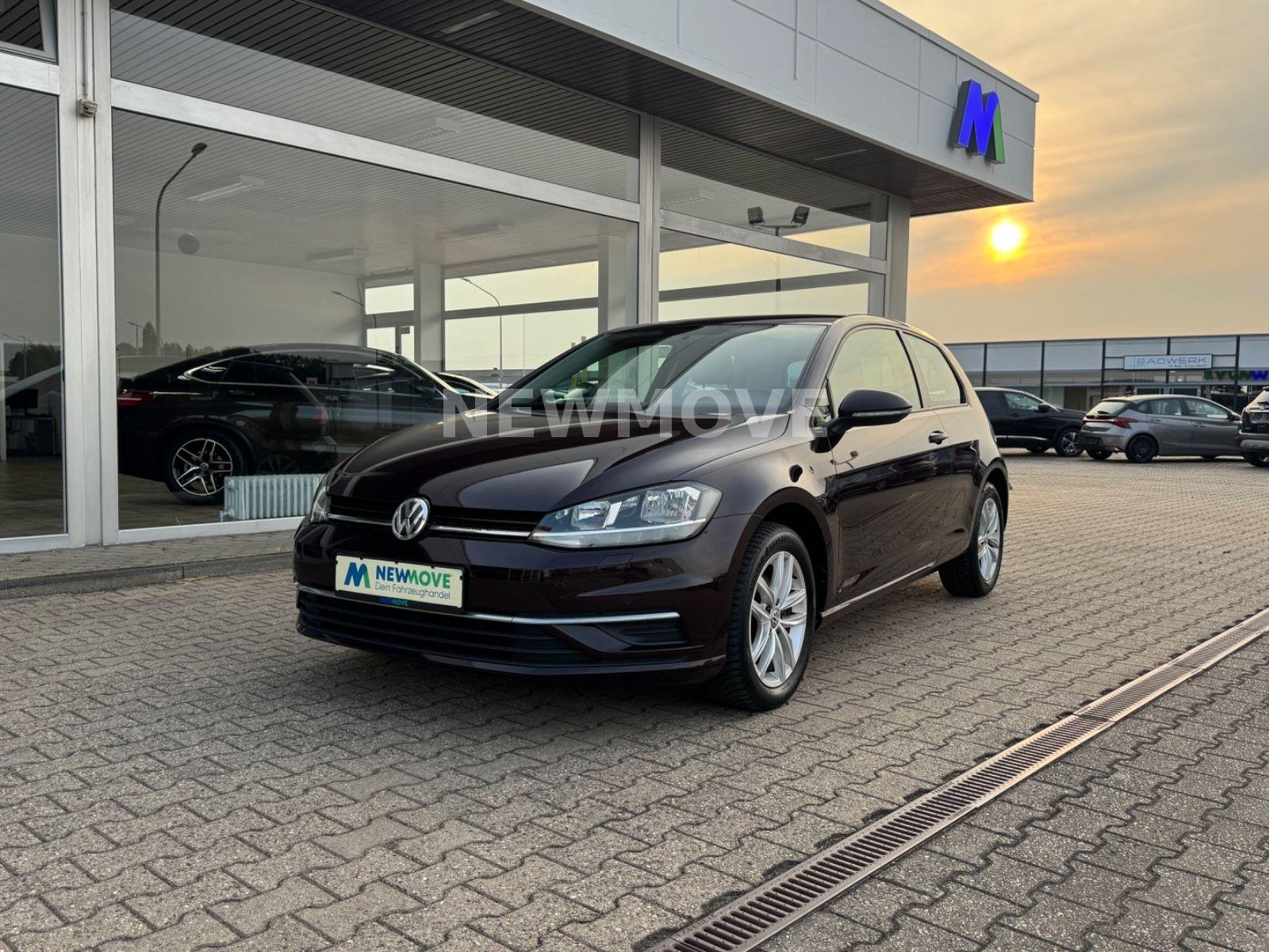 Volkswagen Golf VII Lim. Comfortline Navi Carplay SHZ PDC