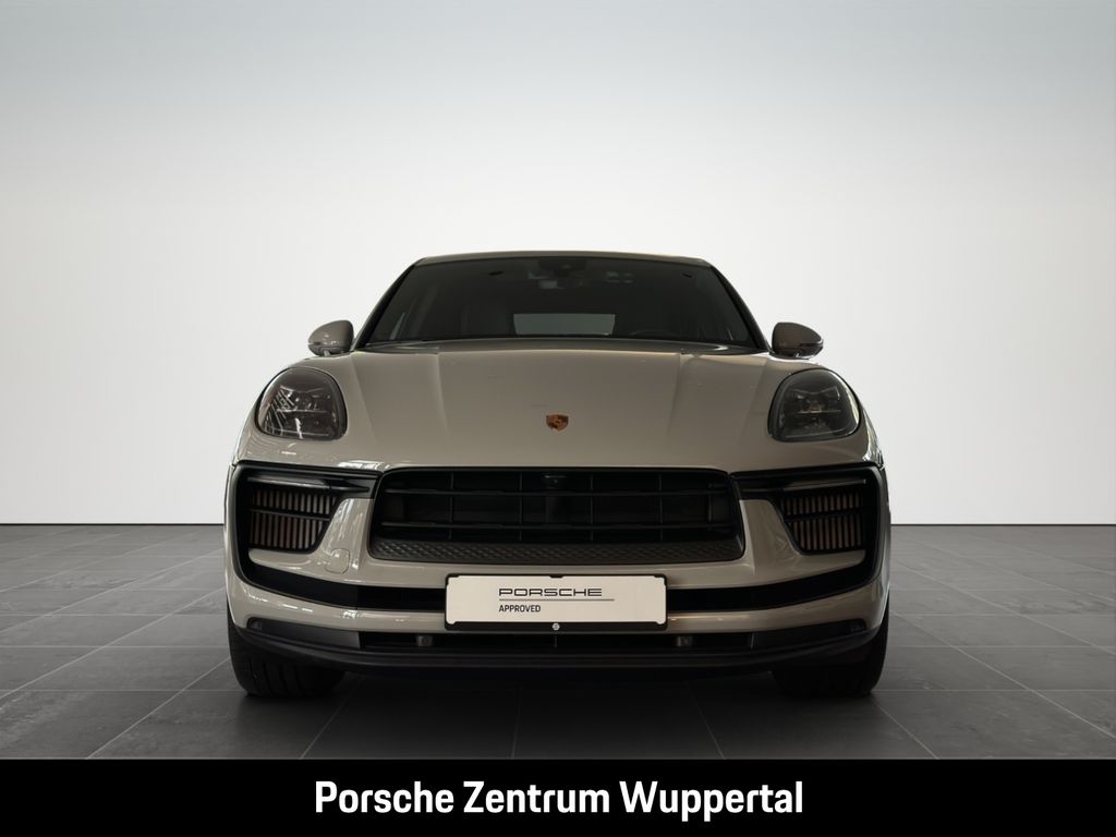 PORSCHE Macan 2023
