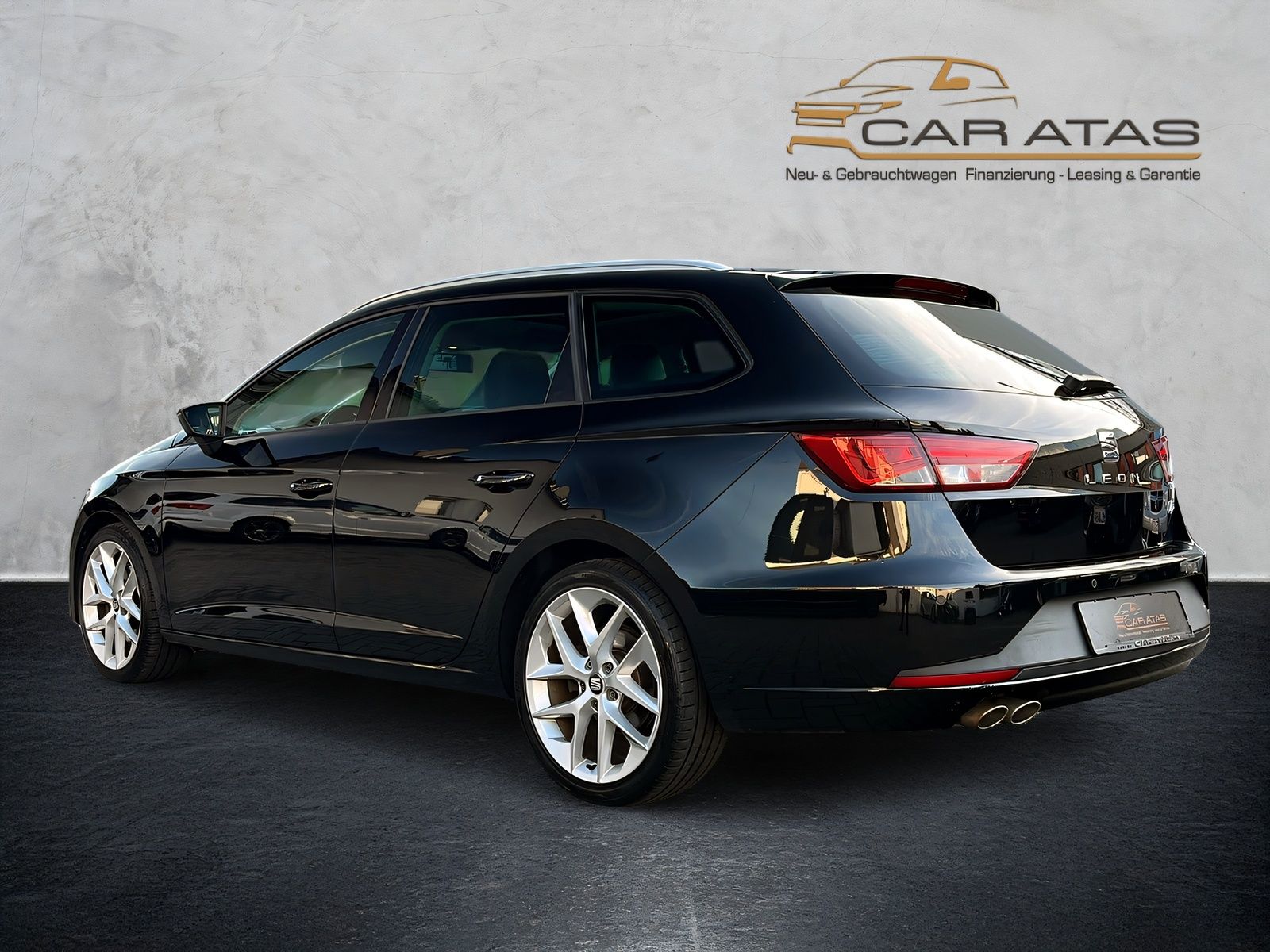 Fahrzeugabbildung SEAT Leon 2.0 TDI ST FR DSG NAVI PANO LED TEMPOMAT