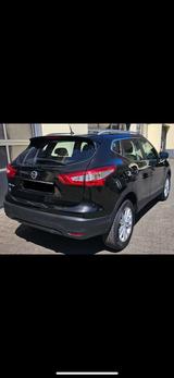 Nissan Qashqai 1.6 dCi DPF Xtronic Acenta Acenta - Nissan Qashqai Gebrauchtwagen in Frankfurt