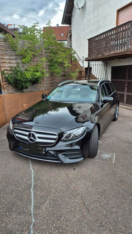 Image of Mercedes-Benz CE 220