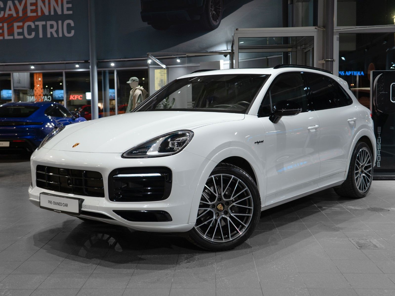 PORSCHE Porsche Cayenne E-Hybrid Platinum Edition (MY23)