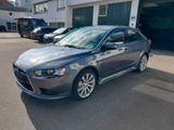 Mitsubishi Lancer Sportback Intense - Mitsubishi Lancer mit Benzin-Antrieb: Limousine, Automatik