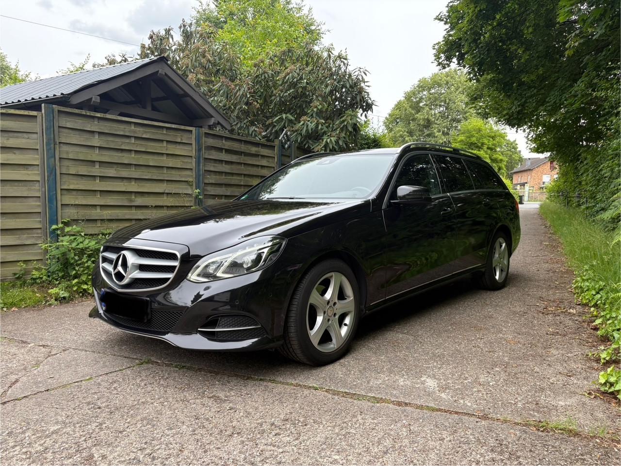 Mercedes-Benz E 200 E T-Modell E 200 CDI BlueEfficiency
