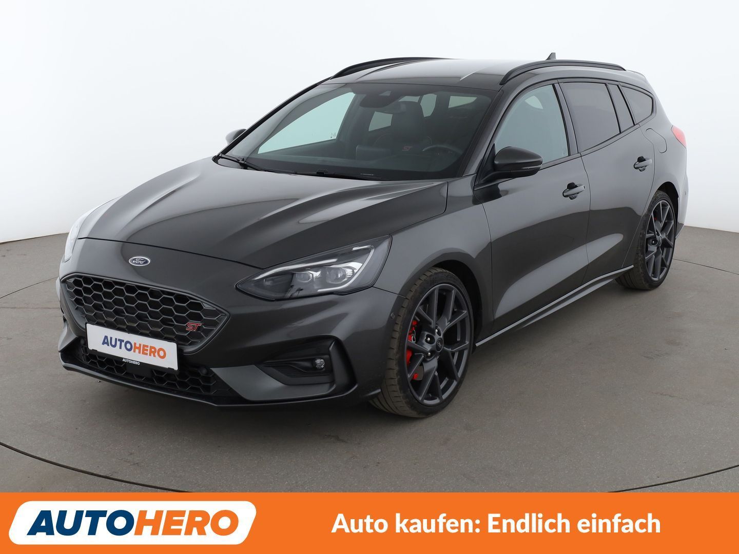 Ford Focus 2.3 EcoBoost ST*NAVI*ACC*CAM*PDC*SHZ*HUD*