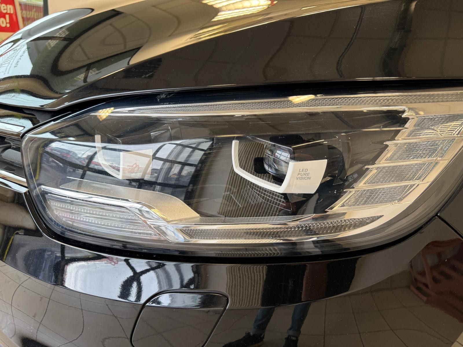 Fahrzeugabbildung Renault Scenic ENERGY dCi 160 EDC Bose Edition/ 7.SITZER