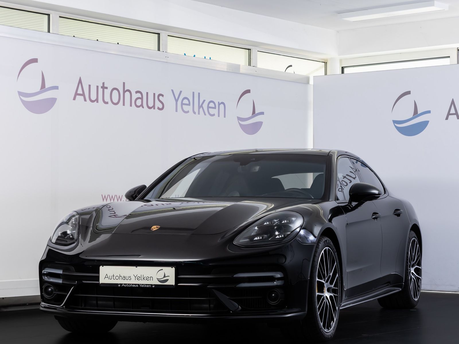 PORSCHE Panamera Turbo S SportDesign *MATRIX*PANO*ACC*