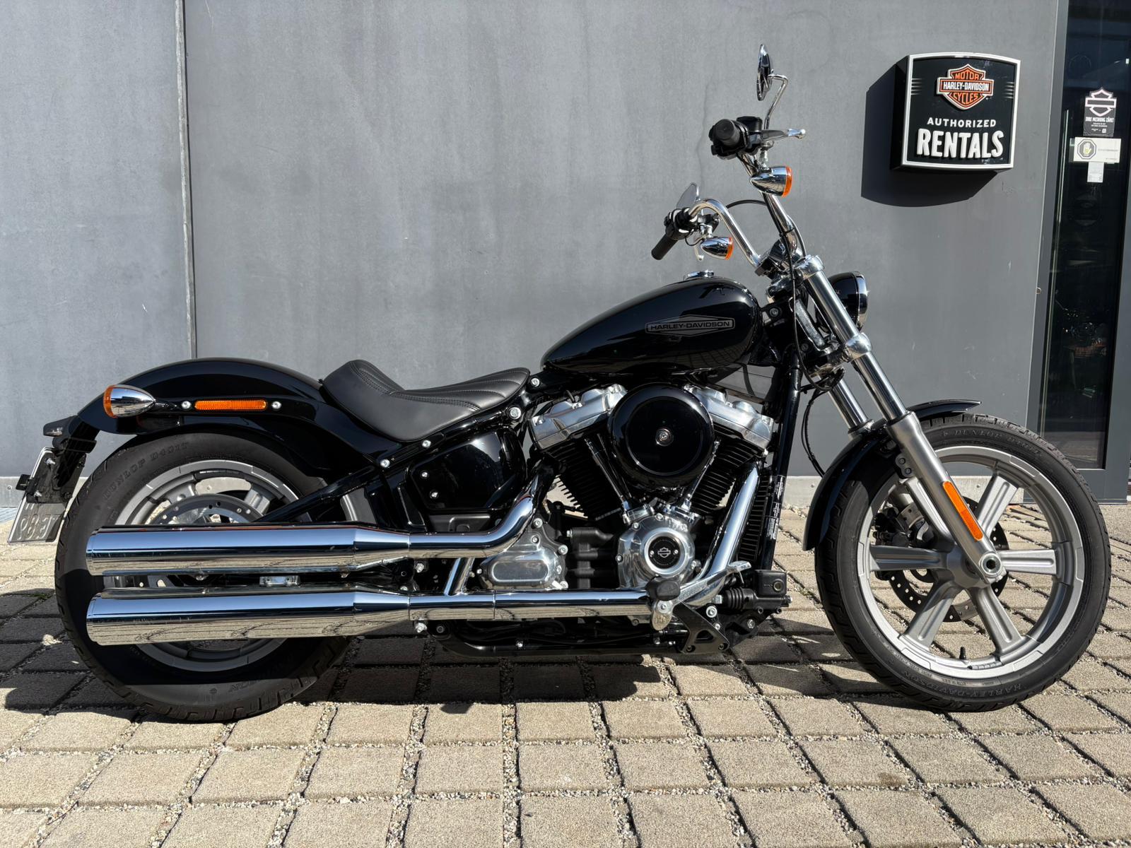 Harley-Davidson FXST Softail Standard