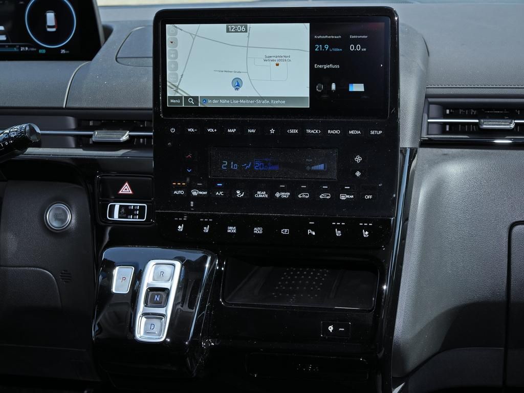Fahrzeugabbildung Hyundai STARIA HEV 7-Sitzer Signature Panoramadach