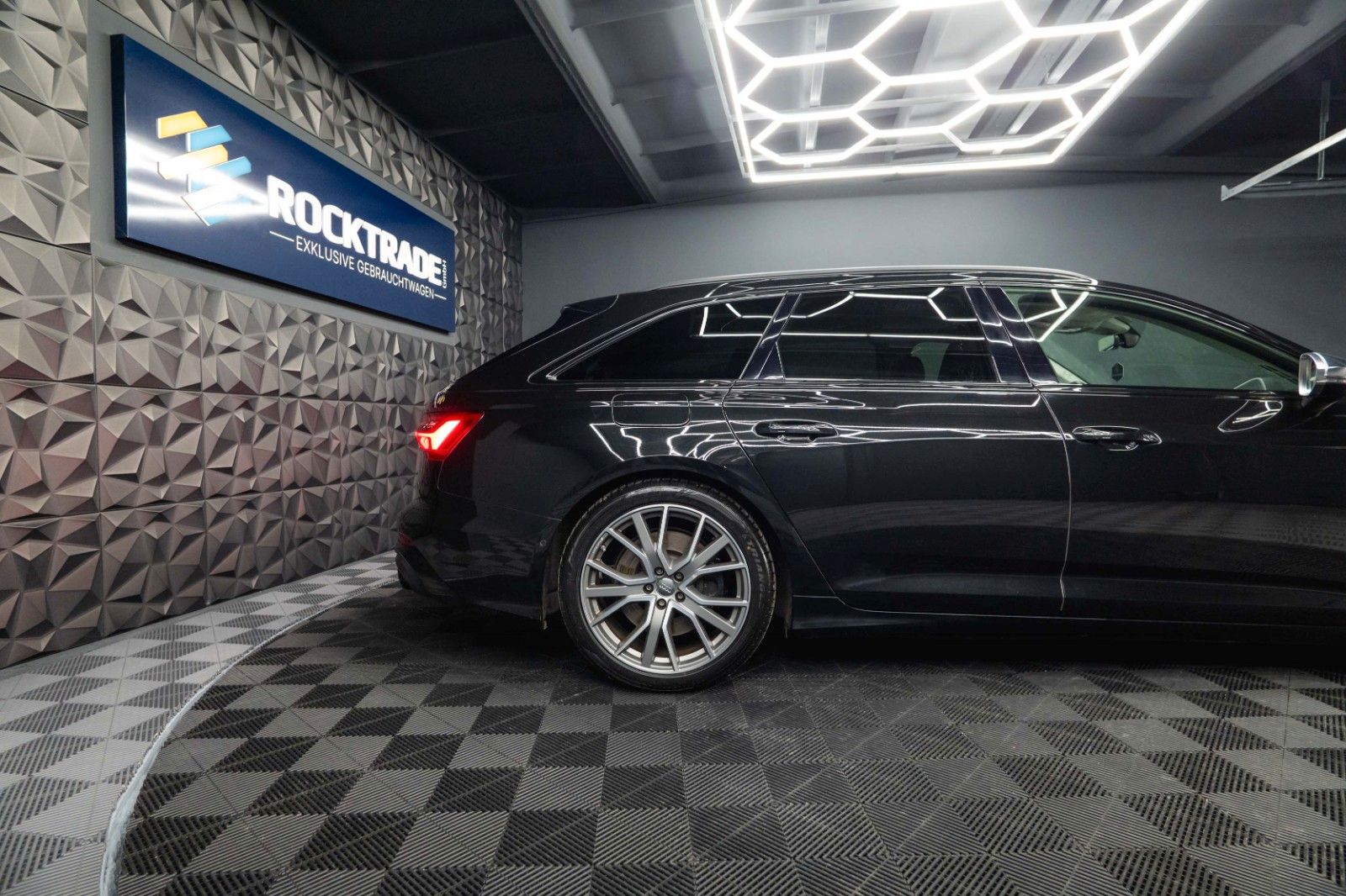 Fahrzeugabbildung Audi S6 Avant 3.0 TDI quattro *ACC*Head Up*LED*B&O*
