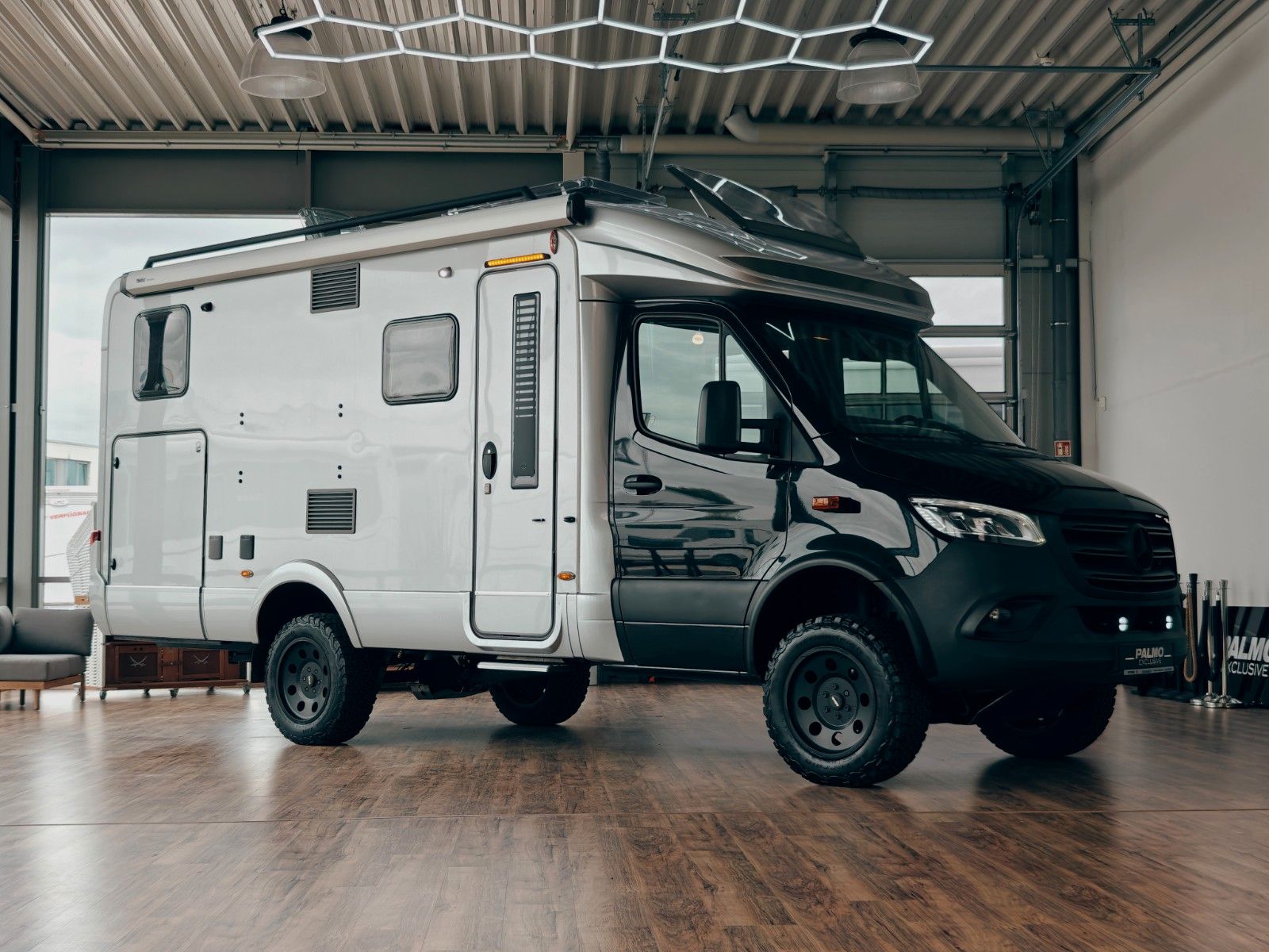 Fahrzeugabbildung HYMER / ERIBA / HYMERCAR ML - T 580 4x4 RSX - DRAUZZEN®
