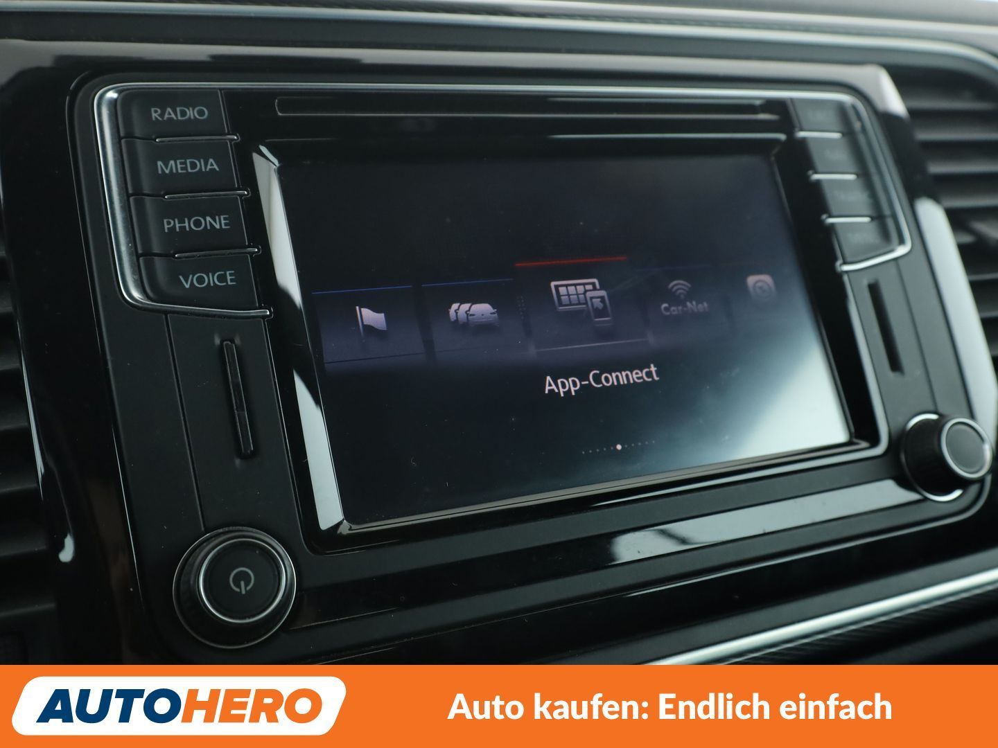 Volkswagen Beetle 1.4 TSI R-Line BMT*NAVI*XENON*PDC*SHZ* foto 22