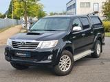 Toyota Hilux Double Cab Comfort 4x4*1.Hand*Autom.*Navi* - Toyota Hilux: Geländewagen