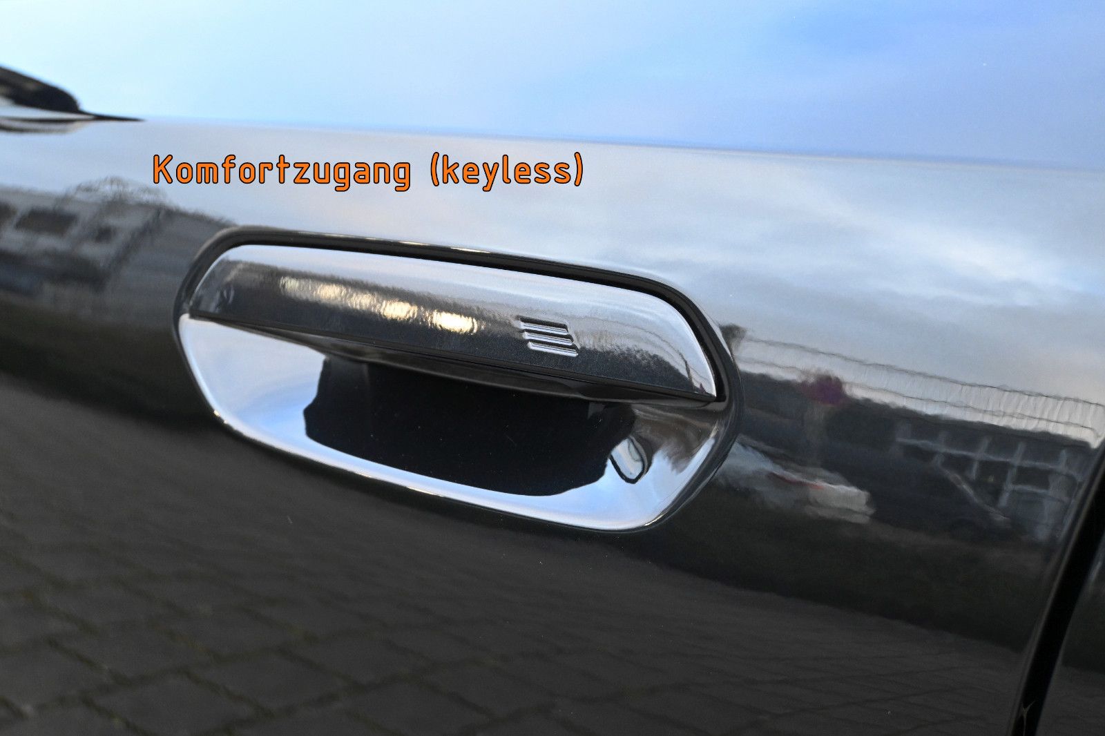 Fahrzeugabbildung BMW 520d °KOMFORTSITZE°PANO°SITZKLIMA°STANDHEIZ°360°