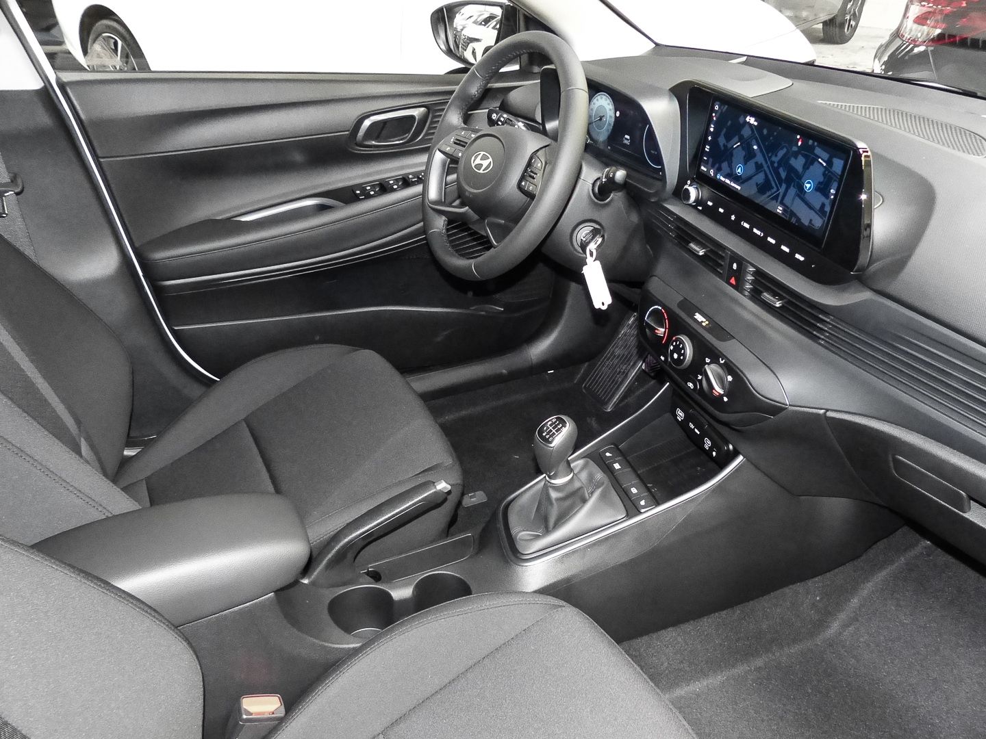 Hyundai i20 Trend Navi Digitales Cockpit LED Apple CarPl imagem 3