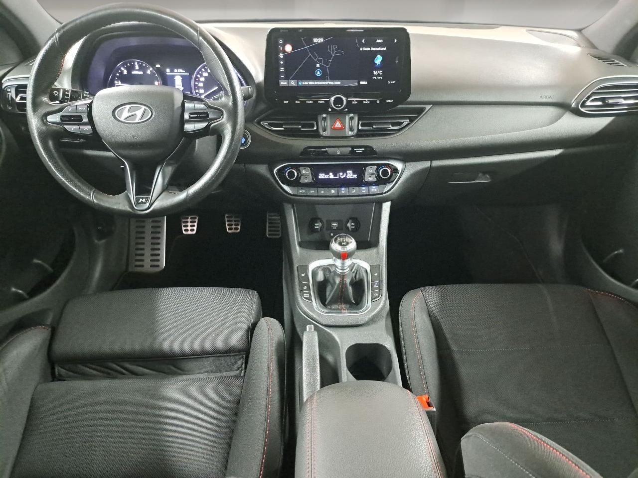 Fahrzeugabbildung Hyundai i30 cw 1.6 CRDi (48V) N LINE