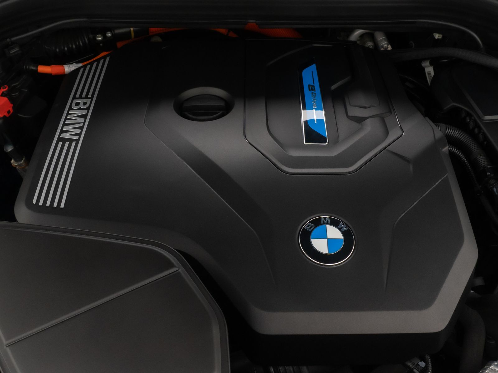 Fahrzeugabbildung BMW X3 xD30e M Sport HUD DAB 360&deg;AHK Panorama 19Zoll