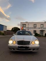 Mercedes-Benz E280 W210 Avantgarde - gebrauchte Mercedes-Benz E 280 aus dem Jahr 2000
