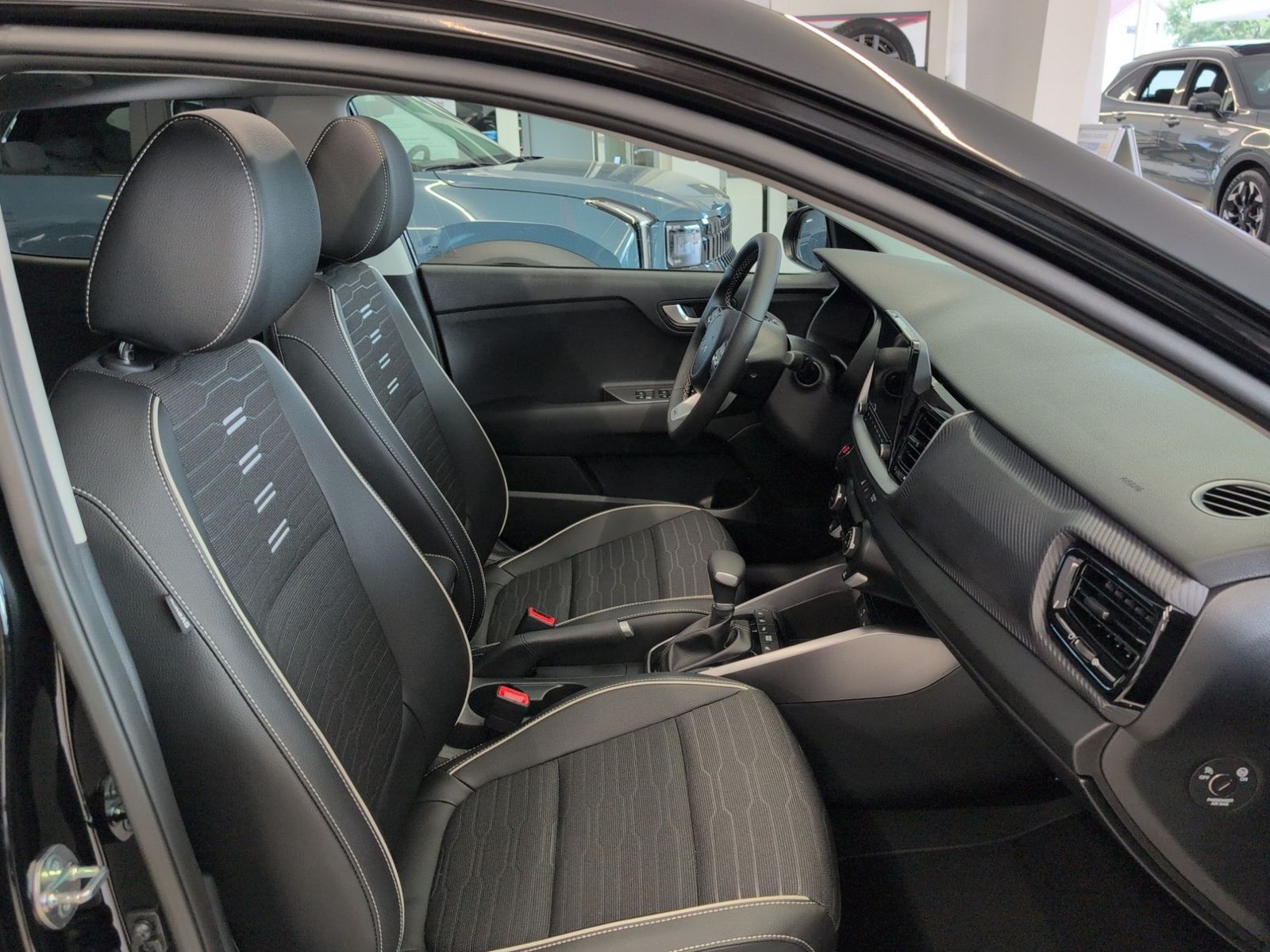 KIA Stonic  1.0 T-GDI 100 48V DCT GT-Line Technologie – Bild 13