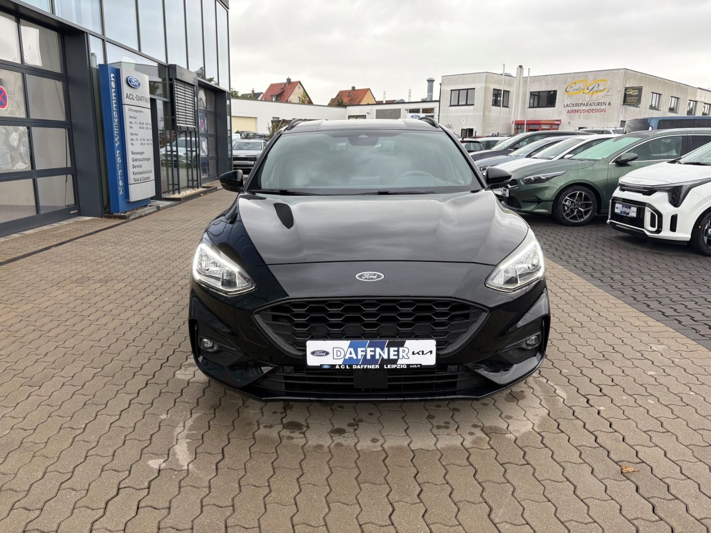 Fahrzeugabbildung Ford Focus Turnier ST-Line SpurhalteASS Kamera Navi
