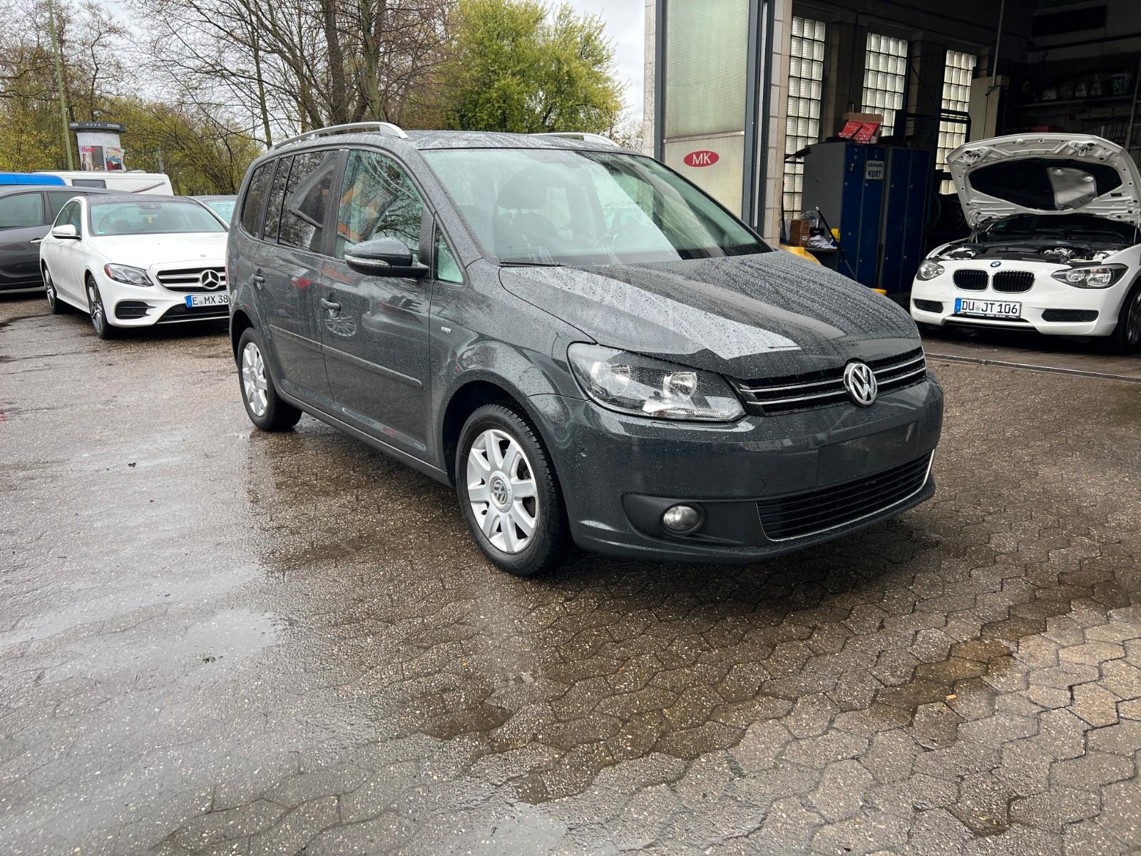 Volkswagen Touran Cup 1.2 TSI Navigation-Climatronic