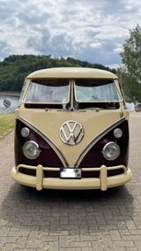 Volkswagen Wunderschöner VW T1 Bully Bj.1966 - Volkswagen T1 aus 1966 mit Benzin-Antrieb: Kleinbus