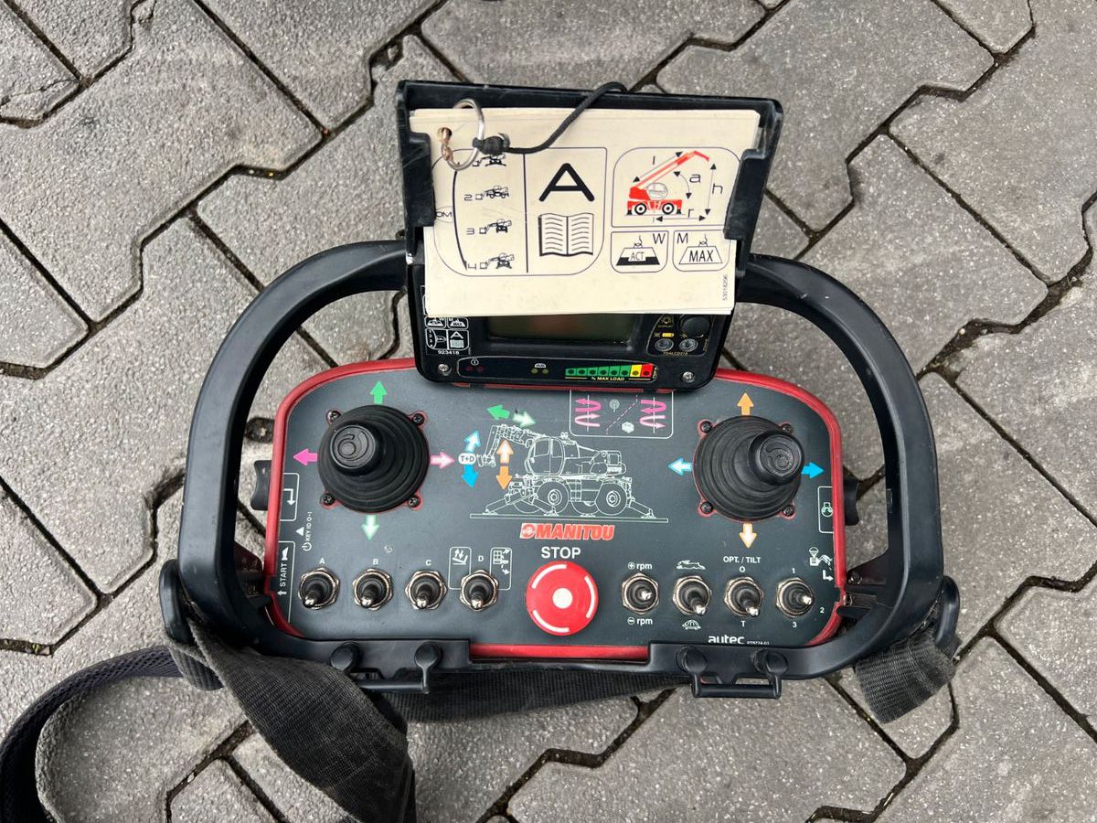 Fahrzeugabbildung Manitou MRT 2150 + / nur 2.463h! / Funk / Gabel