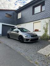 Volkswagen Golf 2.0 TSI DSG 4MOTION BMT R Variant R - Volkswagen Golf: Automatik, Variant