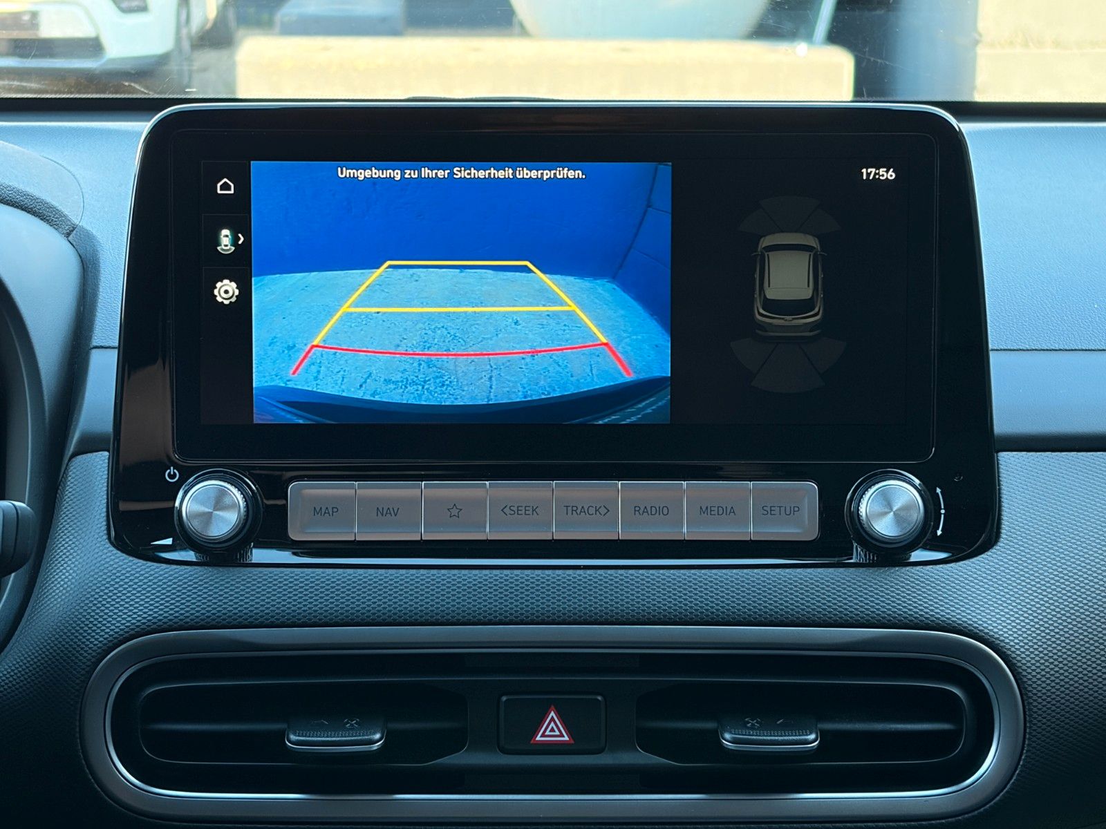 Fahrzeugabbildung Hyundai KONA E Trend SHZ LHZ LKA LFA ACC KRELL CarPlay