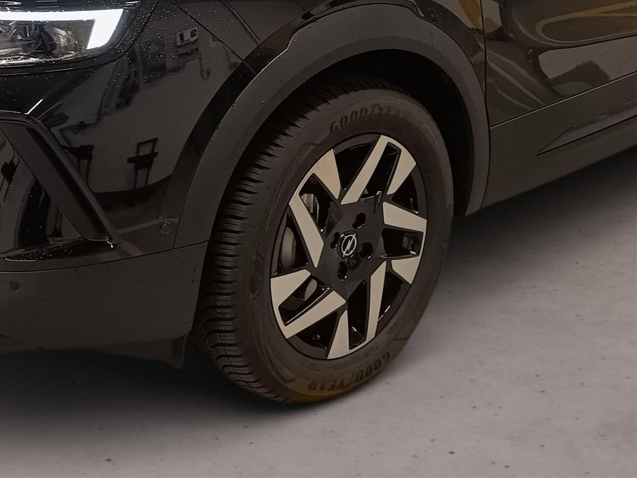 Fahrzeugabbildung Opel Mokka GS 1.2L-136PS /NAVI/Allwetter/SHZ!