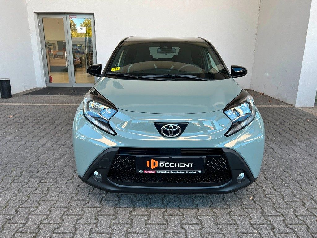Fahrzeugabbildung Toyota Aygo X Teamplayer 1.0 RFKAM ACC