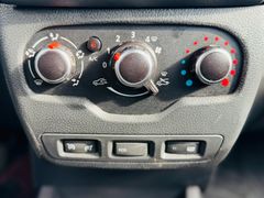 DACIA Dokker Stepway*AHK*LPG*SCHECKHEFT*Navi*Kamera