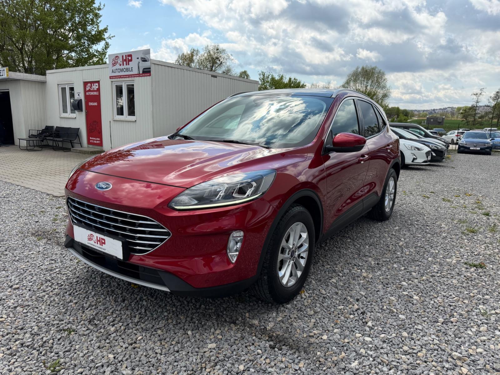 Ford Kuga 2.0 Titanium/1.Hand/Panorama/Kamera