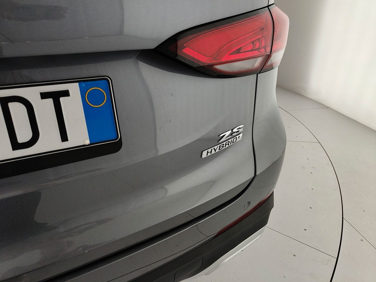 MG ZS