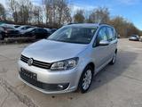 Volkswagen Touran 2.0 TDI/140ps/7 Sitzer/TÜV neu - Volkswagen Touran: 140 Ps