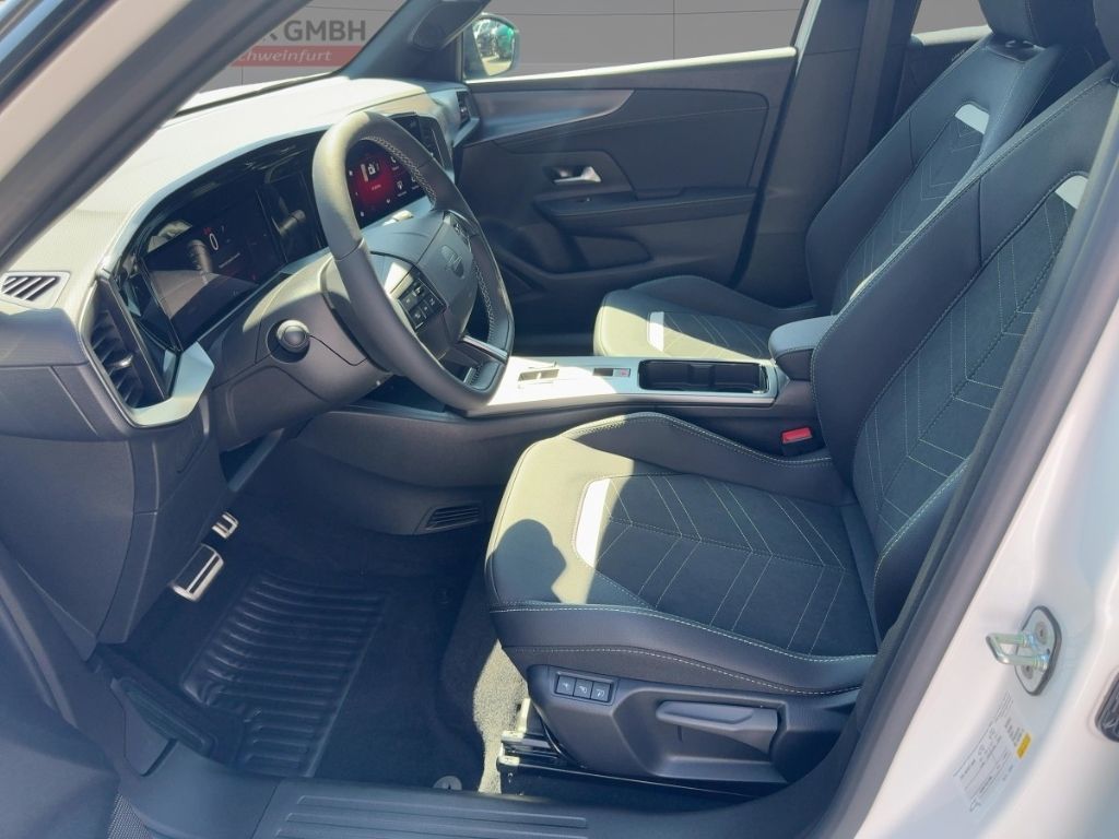 Fahrzeugabbildung Opel Mokka Ultimate Massage SHZ RFK MATRIX