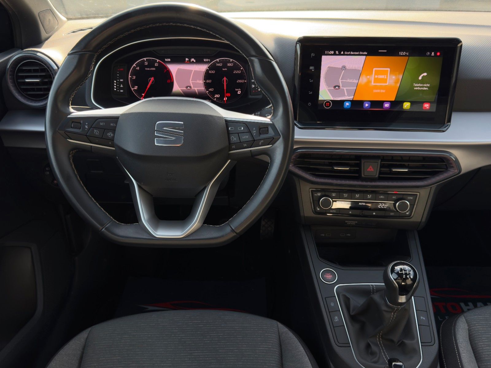 Fahrzeugabbildung SEAT Ibiza 1.0 TSI Xcellence Schiebedach Kamera LED