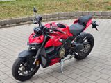 Ducati Streetfighter V4