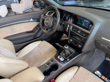 Audi A5 Cabriolet 1.8 TFSI *NAVI*PDC*SZHZ*BIXENON*KAM