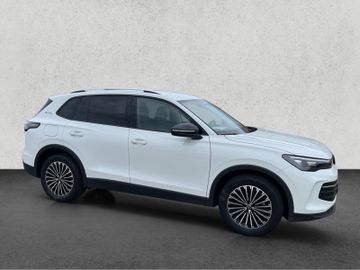 Volkswagen Tiguan - 8
