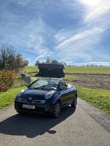 Nissan micra C+C premium 1.4 Benzin - gepf... - Nissan Micra Premium mit Benzin-Antrieb