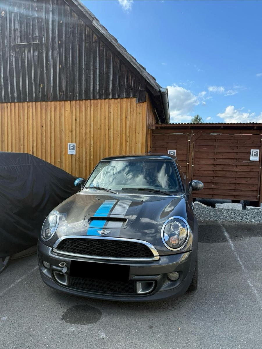 MINI Cooper SD