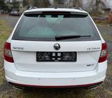 Skoda Octavia Combi RS *PANO*NAVI*ACC*CANTON*PDC - Skoda Octavia: Winterreifen