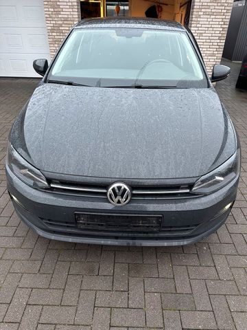 Volkswagen Vw Polo 1,0 comfortlien