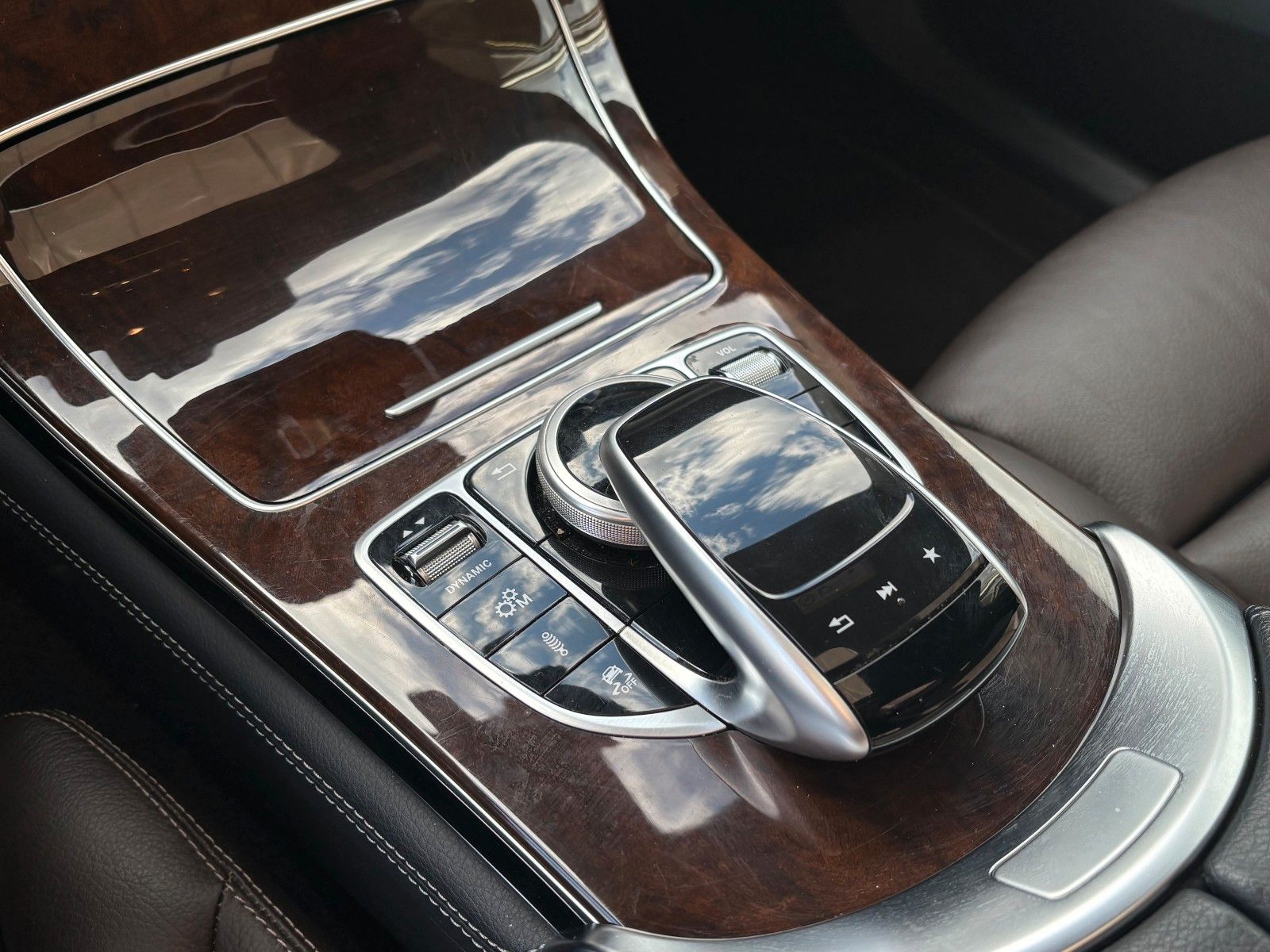 Fahrzeugabbildung Mercedes-Benz GLC 43 AMG *Panorama*Burmester*Kamera*Memory