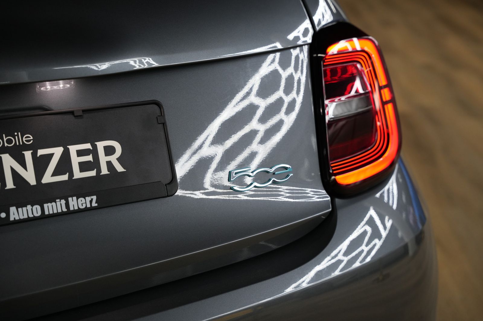 Fahrzeugabbildung Fiat 500 Icon *42 Kwh*Rückfahrkamera*Navigation*Klima