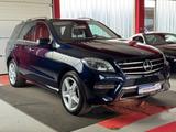 Mercedes-Benz ML 500 AMG Pano Distronic AHK Offroad 360°Keyles - Mercedes-Benz Ml