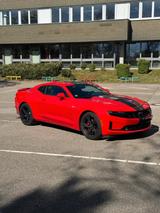 Chevrolet Camaro 6.2 V8 Sport MT Sport - Chevrolet Camaro mit Benzin-Antrieb: Coupe, Schaltgetriebe